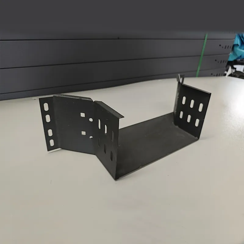 Отвод кабельного лотка с раструбом.1