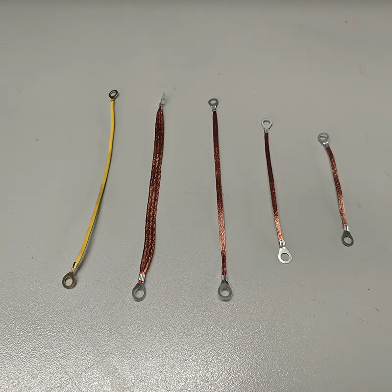 Соединительный провод для аксессуаров кабельного лотка.1